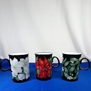Dunoon Vintage Stoneware Christmas Floral Coffee Mugs Set of 3 10 fl oz